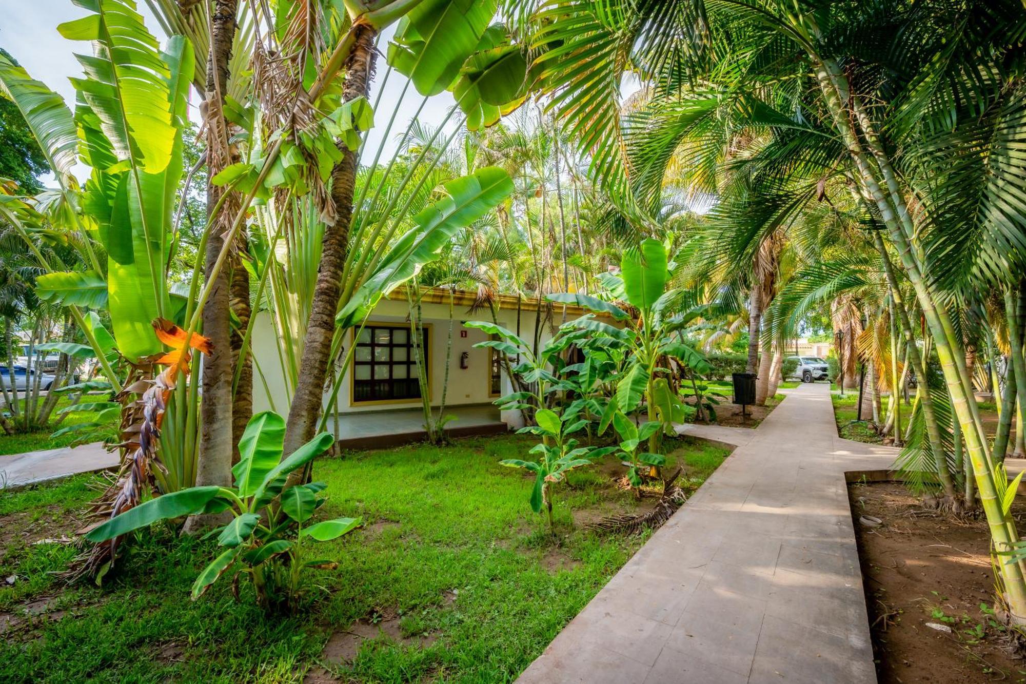 فندق Inhouse Select Hacienda Tres Rios Culiacán المظهر الخارجي الصورة